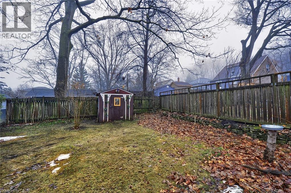 56 CHURCHILL Drive thumbnail 36