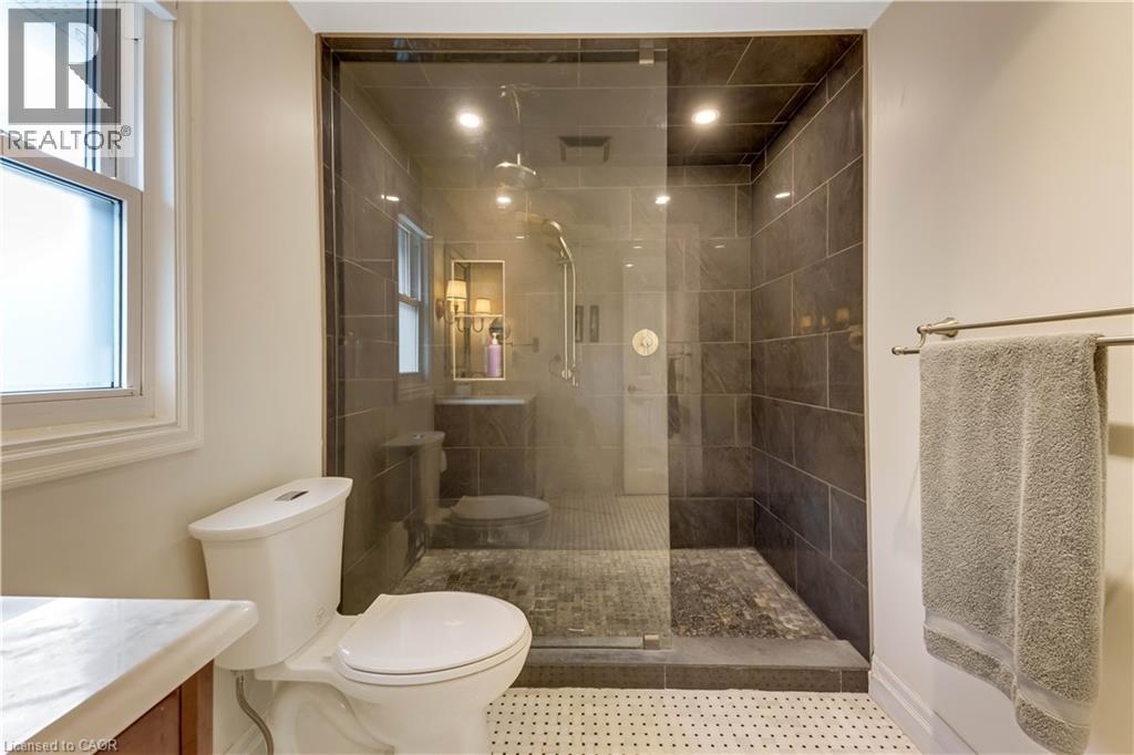 109 ASHBERRY Place thumbnail 24