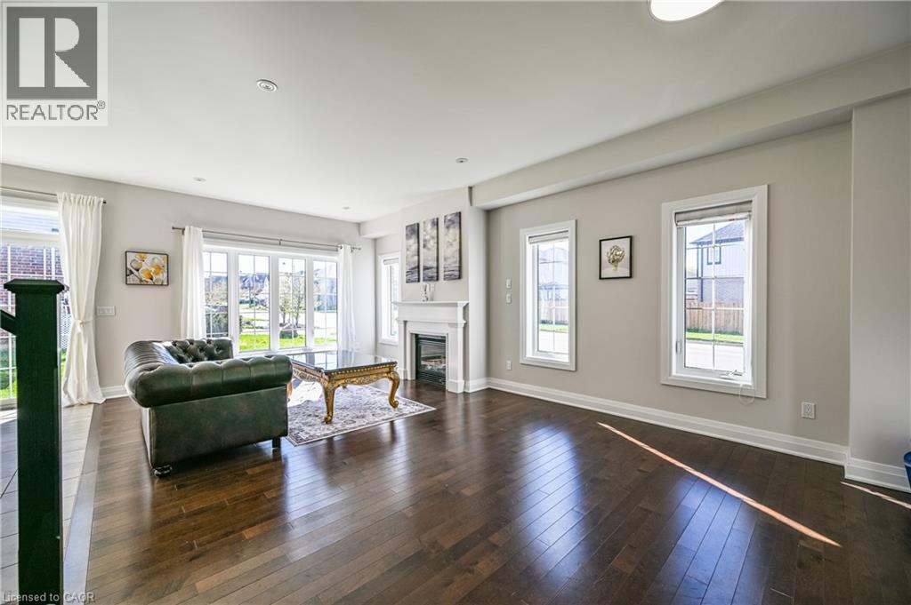 745 WOOD LILY Street thumbnail 11