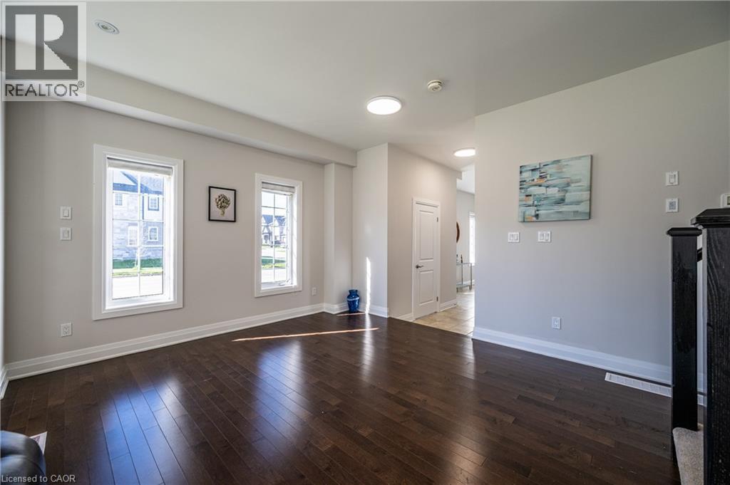 745 WOOD LILY Street thumbnail 12