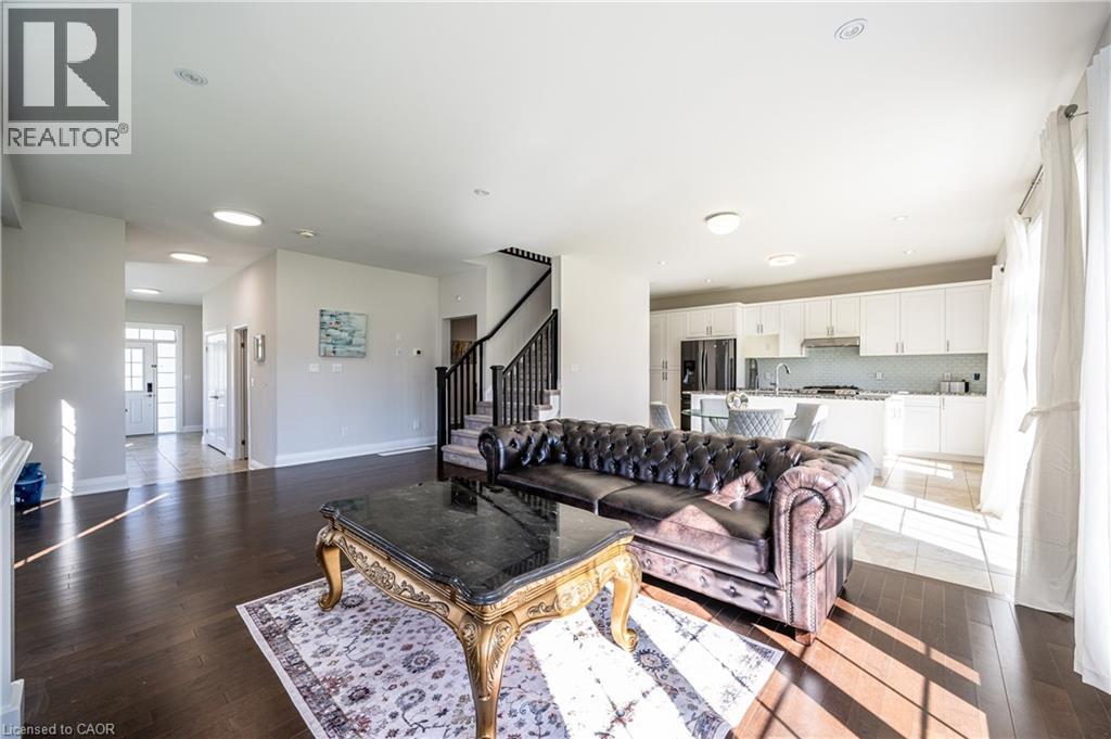 745 WOOD LILY Street thumbnail 13