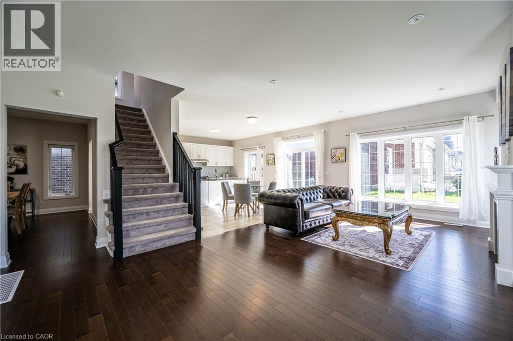 745 WOOD LILY Street thumbnail 19