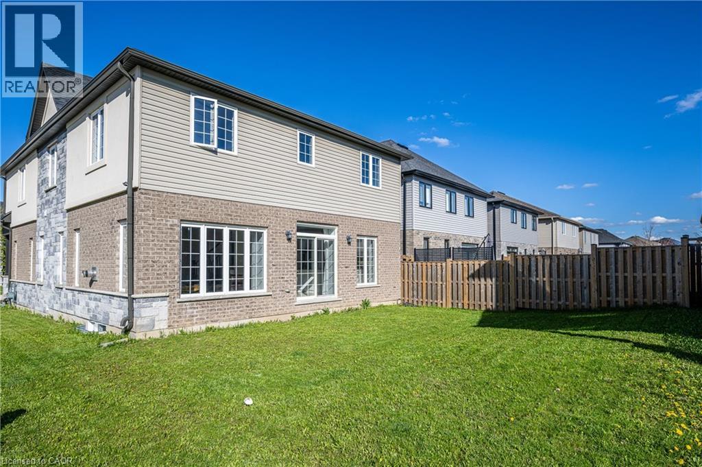 745 WOOD LILY Street thumbnail 37