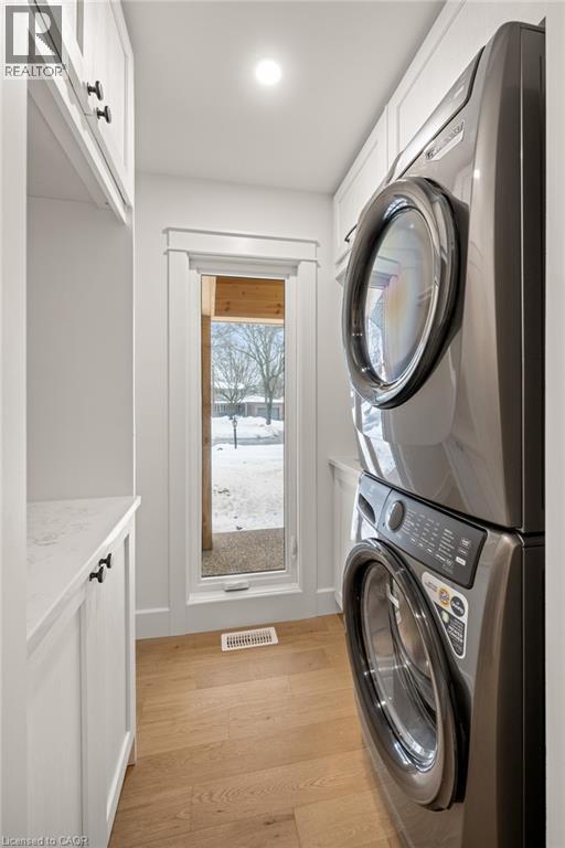 361 COLERIDGE Place thumbnail 22