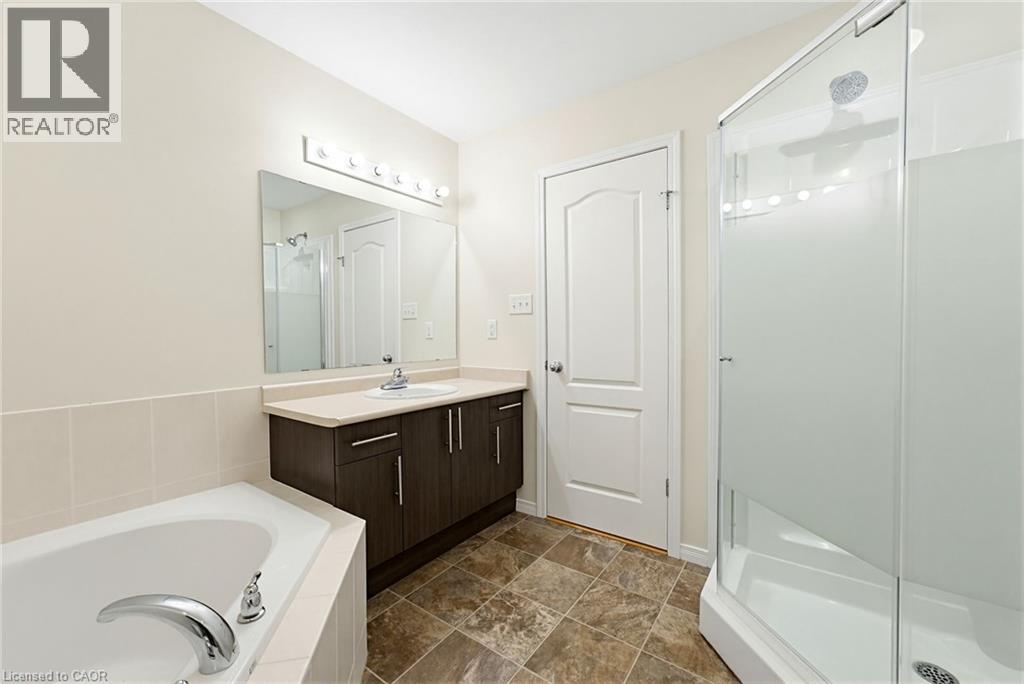 506 BEAUMONT Crescent thumbnail 14