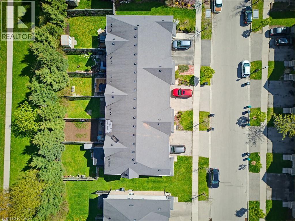 506 BEAUMONT Crescent thumbnail 27