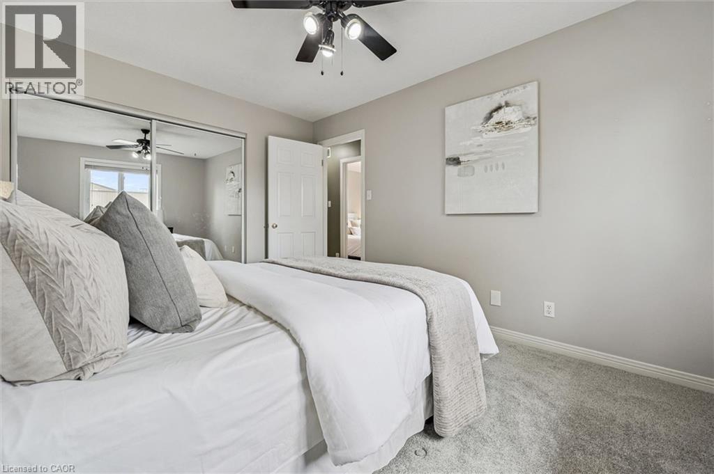 33 KINGFISHER Drive thumbnail 10
