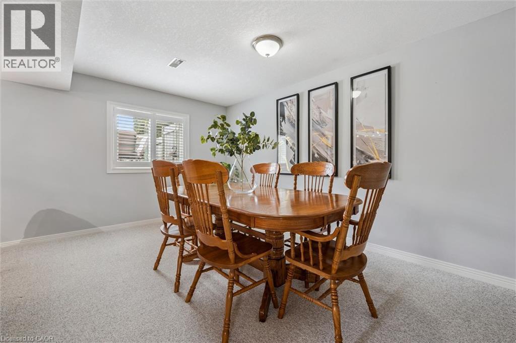 33 KINGFISHER Drive thumbnail 19