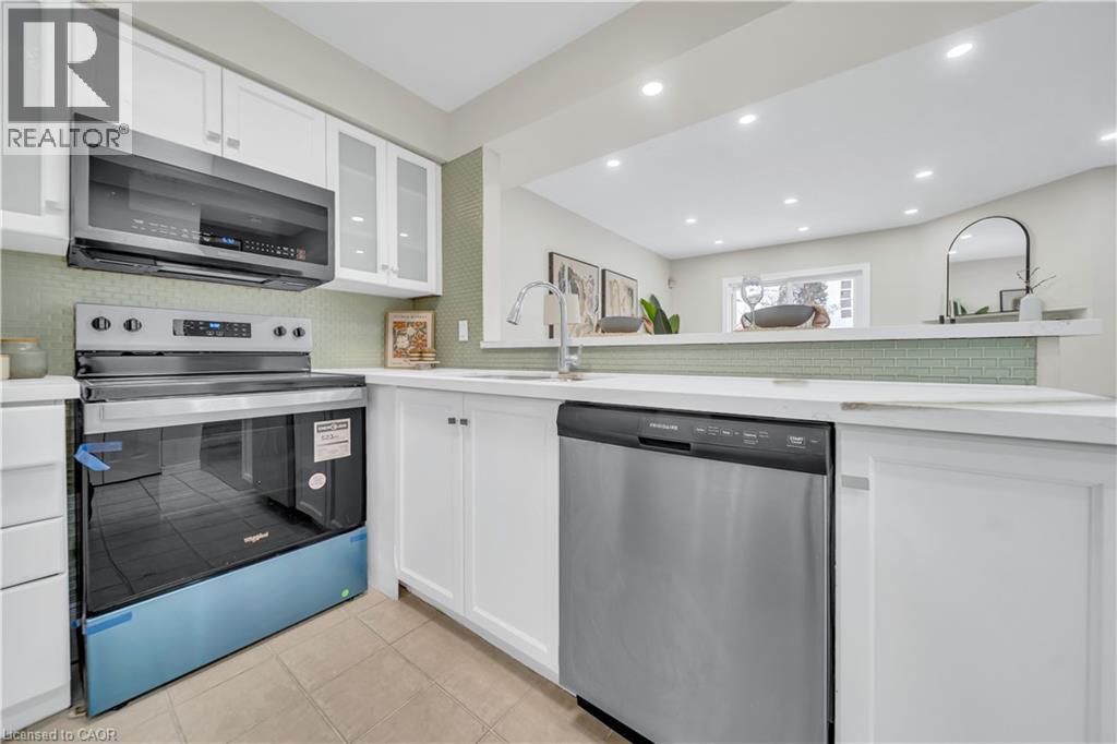 540 MARINER Drive thumbnail 11
