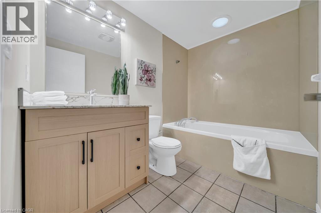540 MARINER Drive thumbnail 28