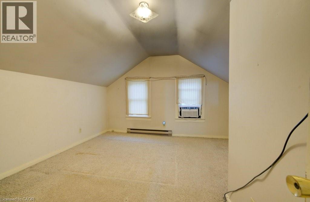 99 WOOLWICH Street S thumbnail 24