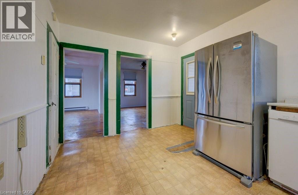 99 WOOLWICH Street S thumbnail 9