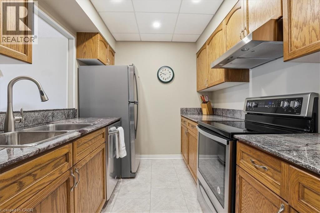10 ELLEN Street E Unit# 808 thumbnail 8