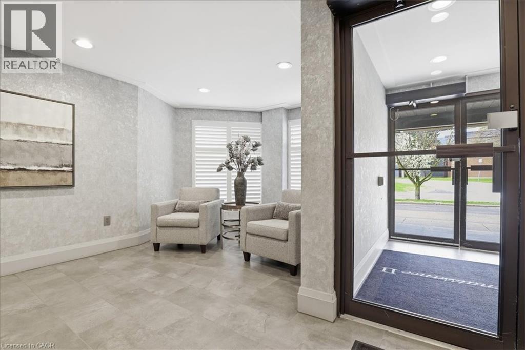 10 ELLEN Street E Unit# 808 thumbnail 5