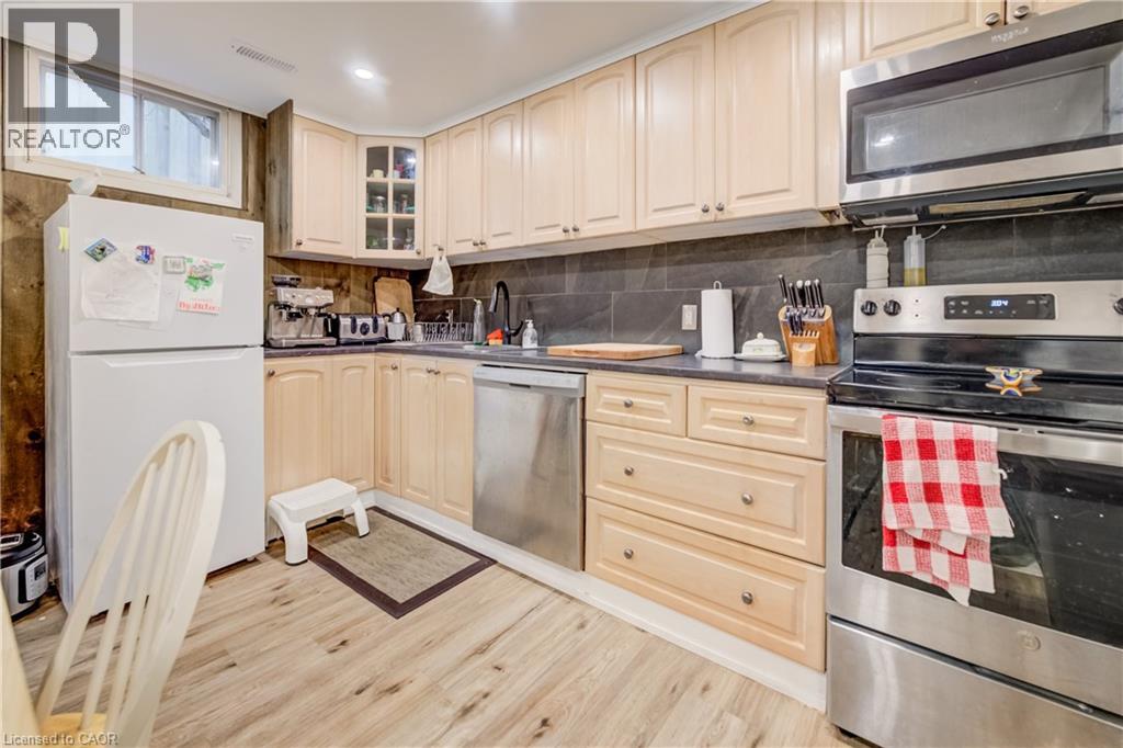 209 WILLOWDALE Avenue thumbnail 24