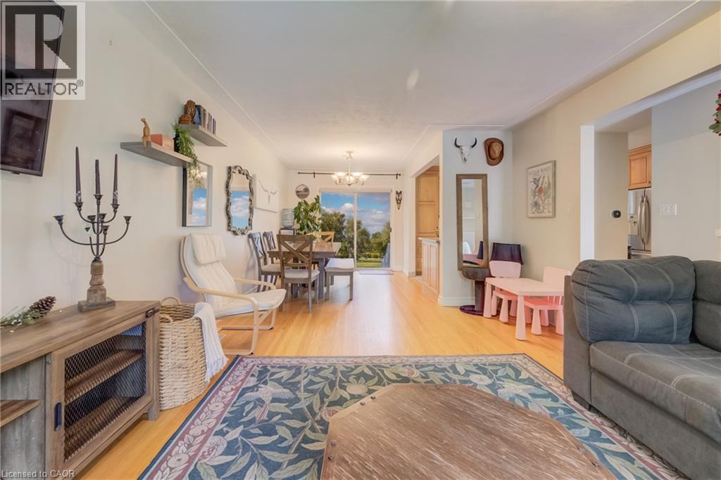 209 WILLOWDALE Avenue thumbnail 6