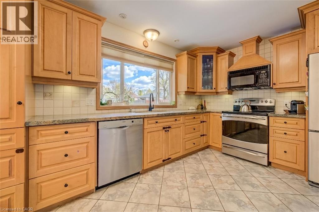 209 WILLOWDALE Avenue thumbnail 9