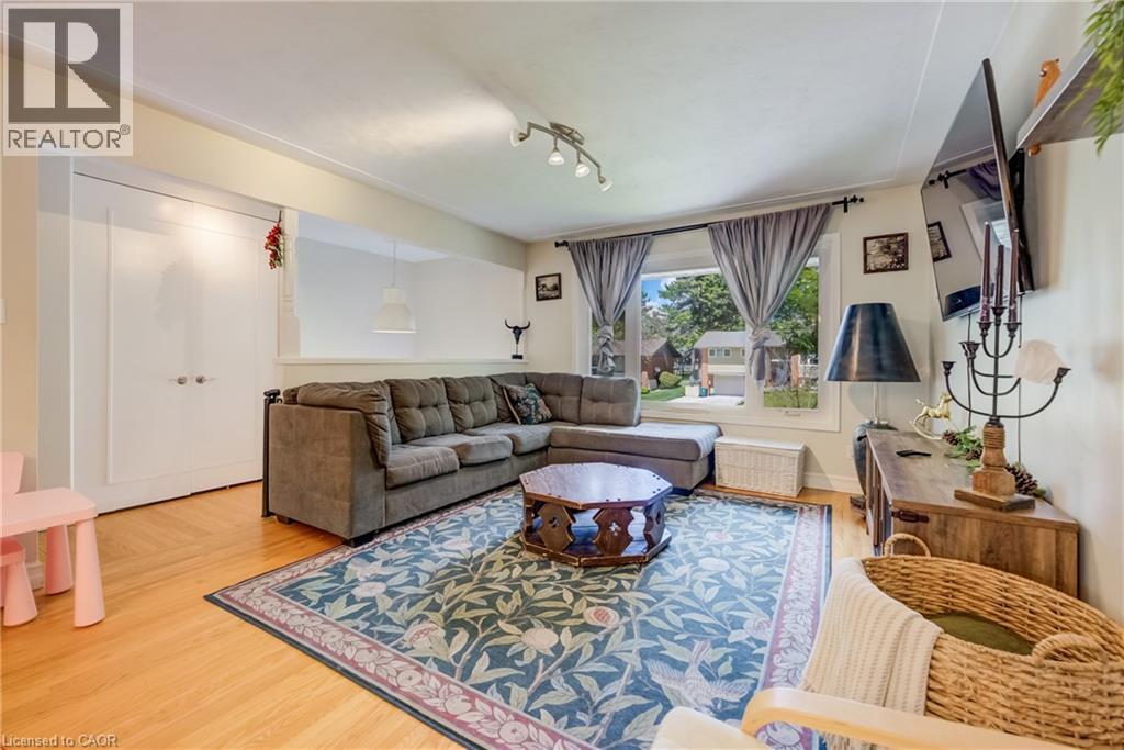 209 WILLOWDALE Avenue thumbnail 5