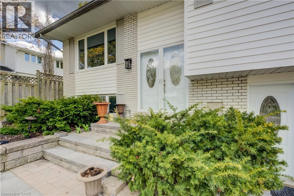 209 WILLOWDALE Avenue thumbnail 3
