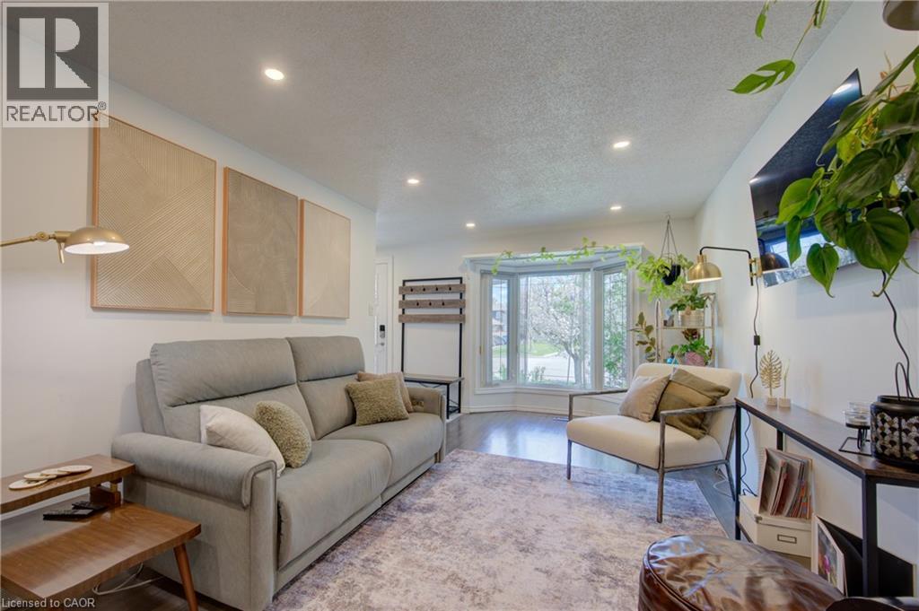 626 SETTLERSFIELD Court Unit# B thumbnail 9