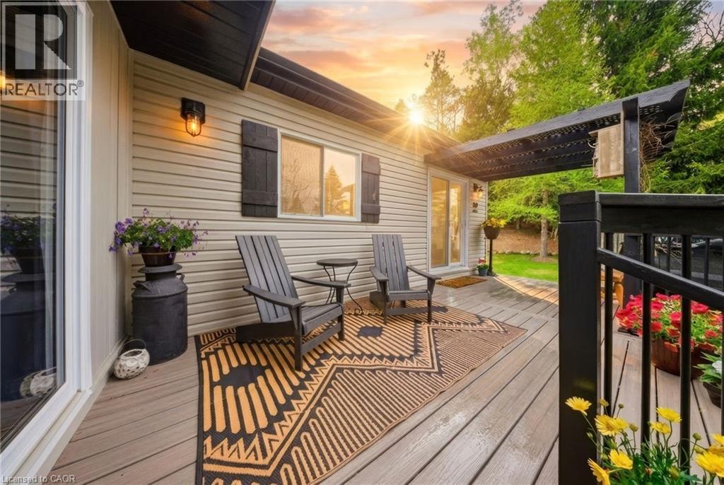 230 MOUNTAIN ASH Road thumbnail 12