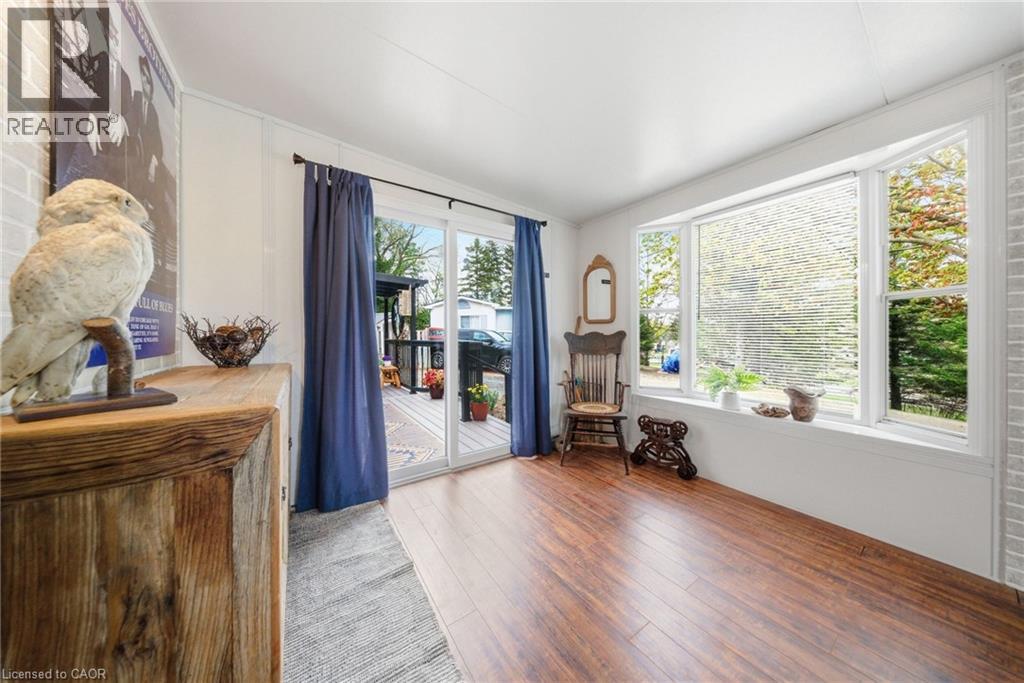230 MOUNTAIN ASH Road thumbnail 13