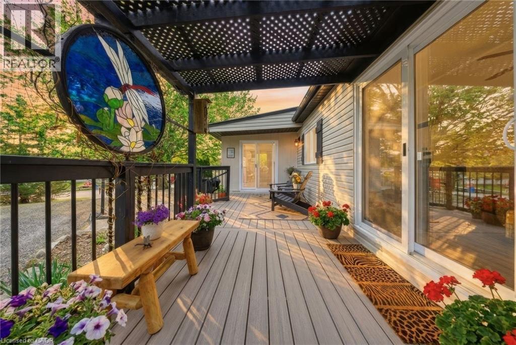 230 MOUNTAIN ASH Road thumbnail 27