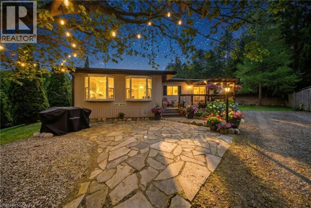 230 MOUNTAIN ASH Road thumbnail 29