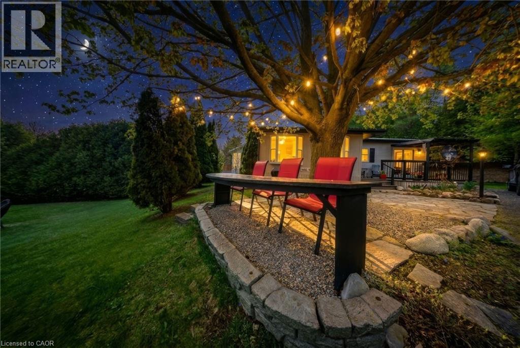 230 MOUNTAIN ASH Road thumbnail 36