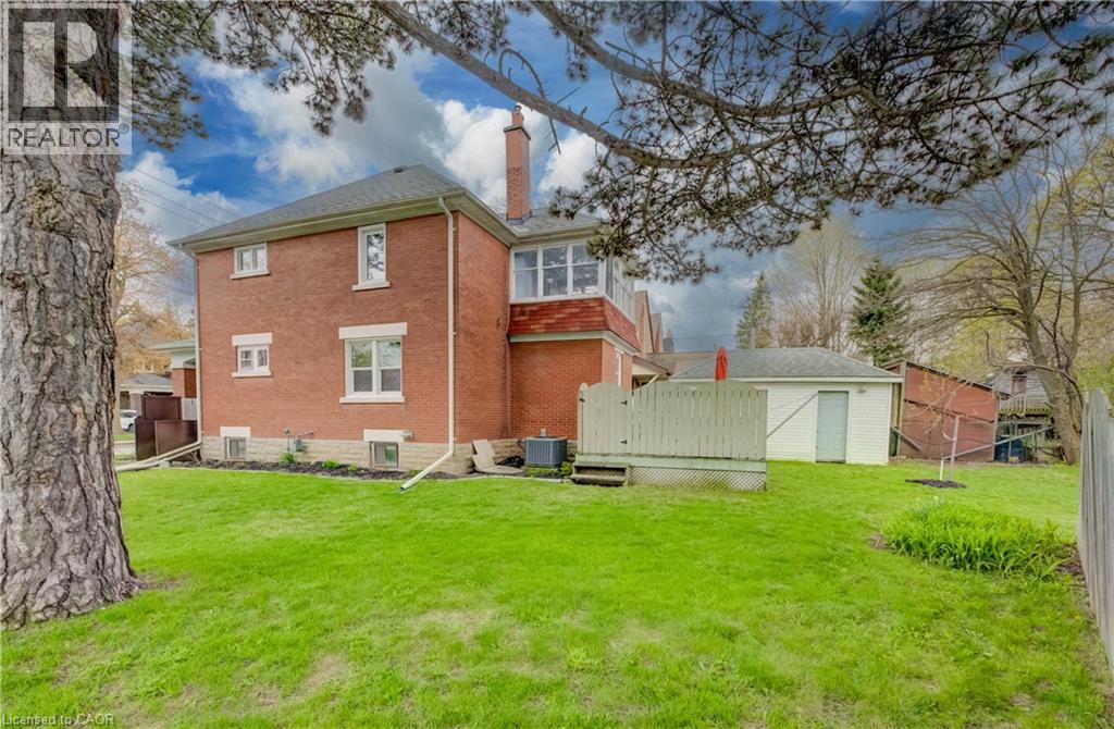 94 STIRLING Avenue N thumbnail 28