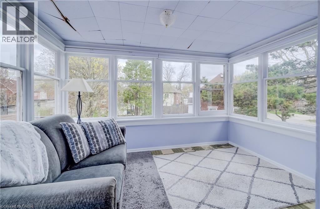 94 STIRLING Avenue N thumbnail 21