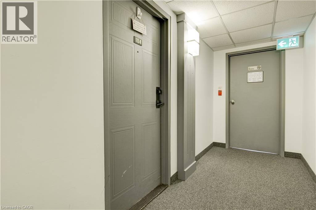 18 HOLBORN Court Unit# 104 thumbnail 18