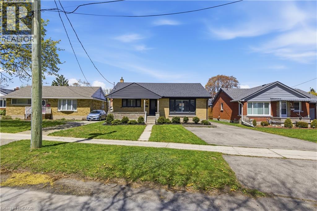 66 HEATHER Avenue thumbnail 5