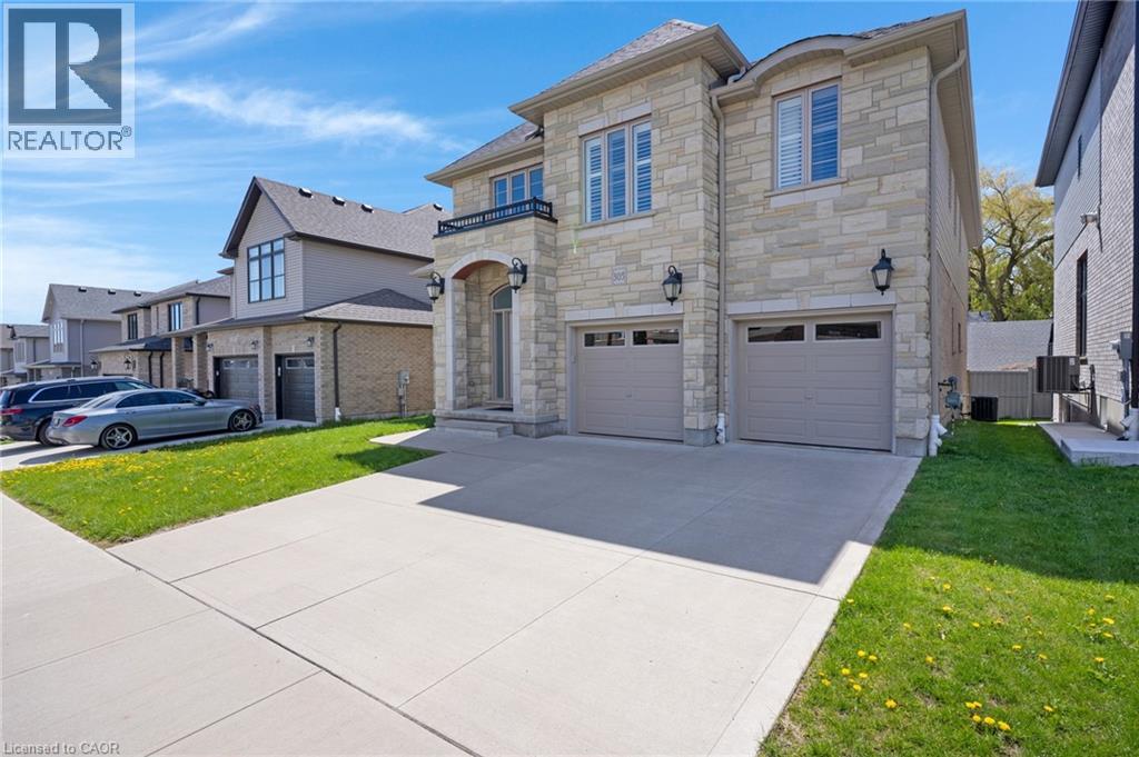 305 BLAIR CREEK Drive thumbnail 2