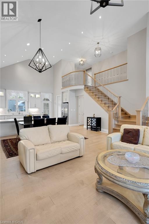 305 BLAIR CREEK Drive thumbnail 9