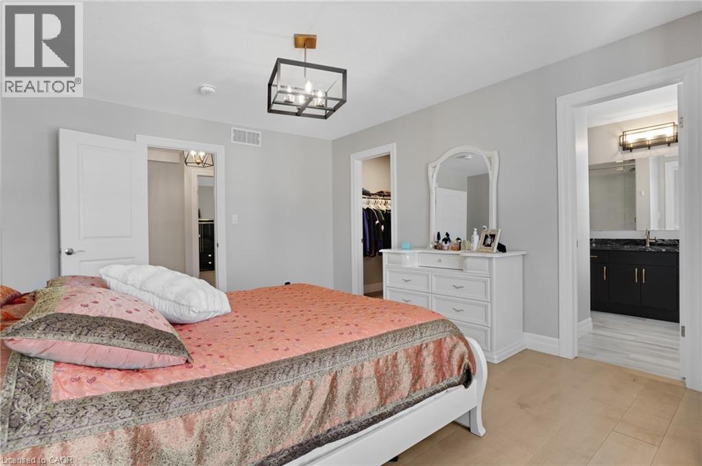 305 BLAIR CREEK Drive thumbnail 43