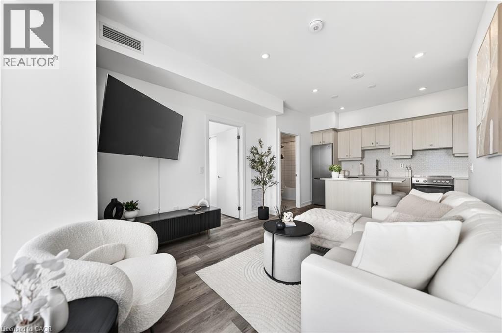 15 WELLINGTON Street S Unit# 2402 thumbnail 19