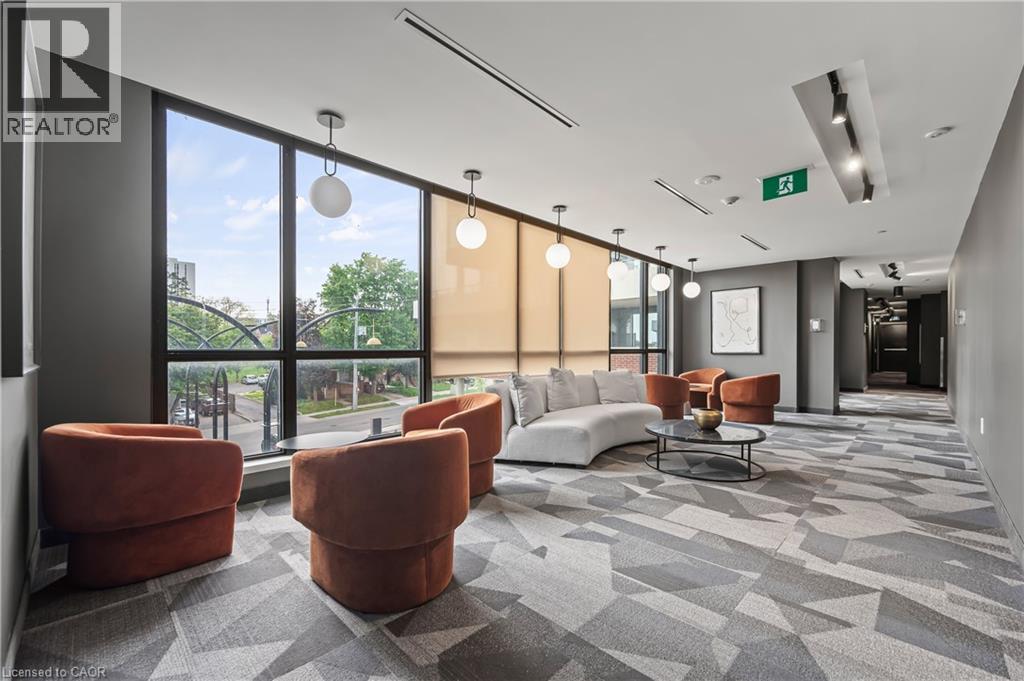 15 WELLINGTON Street S Unit# 2402 thumbnail 39