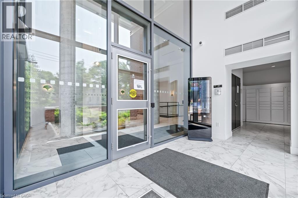 15 WELLINGTON Street S Unit# 2402 thumbnail 4