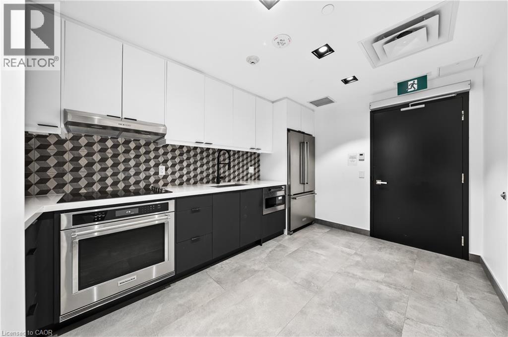 15 WELLINGTON Street S Unit# 2402 thumbnail 38