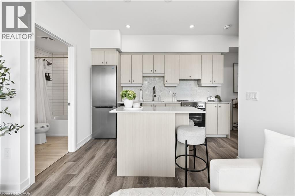 15 WELLINGTON Street S Unit# 2402 thumbnail 12