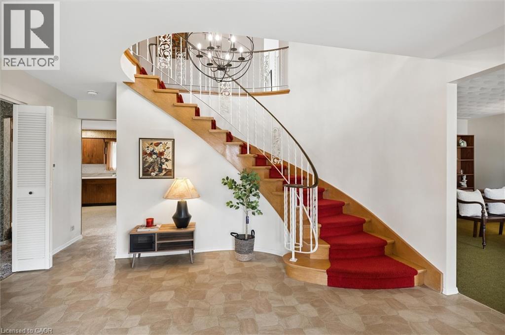 142 CARSON Drive thumbnail 5