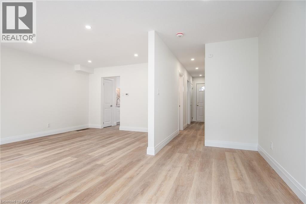 27 QUEENSTON Drive thumbnail 8