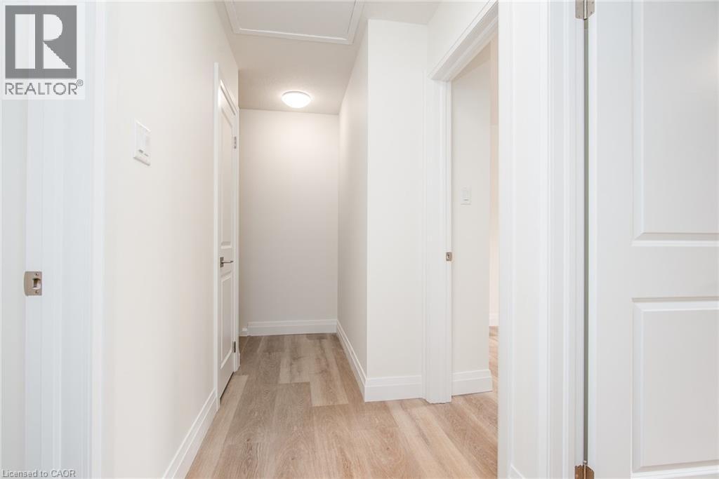 27 QUEENSTON Drive thumbnail 26