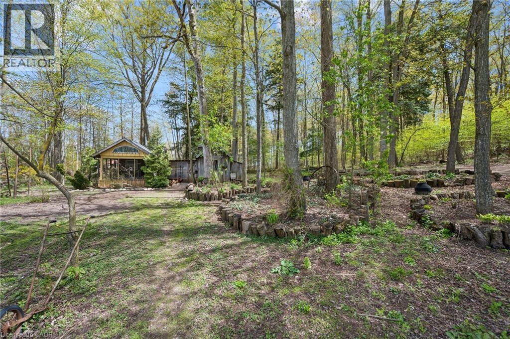 2073 MAPLEWOOD Road thumbnail 38