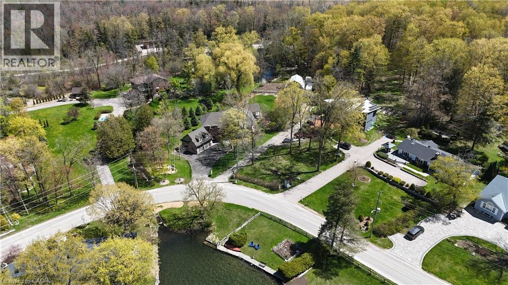 2073 MAPLEWOOD Road thumbnail 45