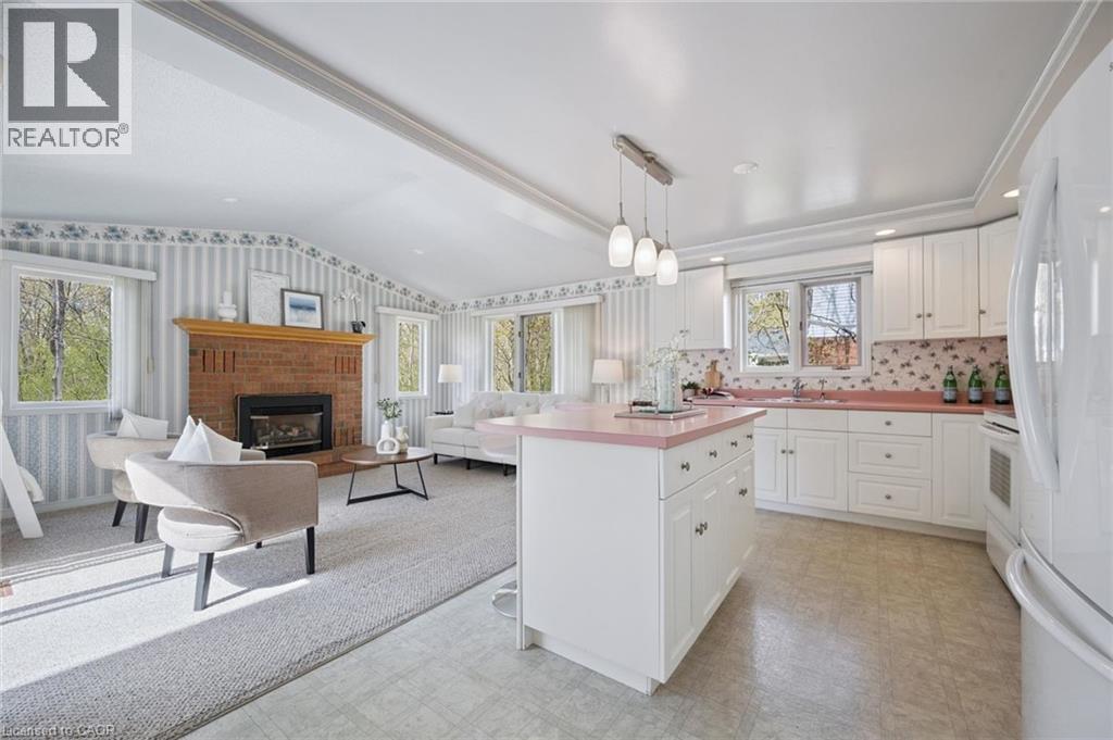 363 NORTHLAKE Drive thumbnail 13