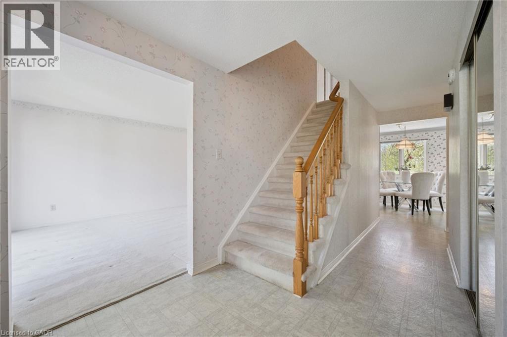 363 NORTHLAKE Drive thumbnail 5