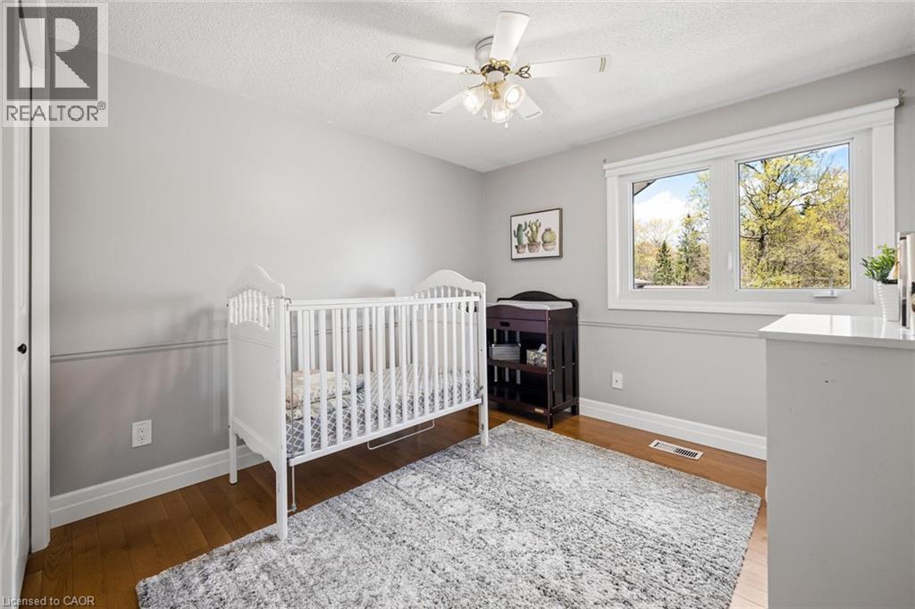 29 NIGHTINGALE Crescent thumbnail 27