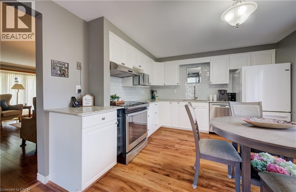 10 MEADOW WOODS Crescent thumbnail 10